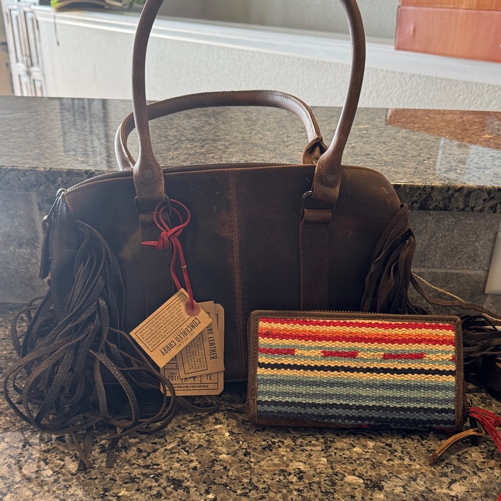 STS Ranchwear Multicolor Patterned Shoulder Bag and Wallet - Picture 5 of 11